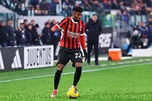 隆戈：莫斯科斯巴达克与米兰接触，就引进阿德利&埃默森进行谈判