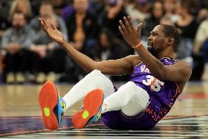 铁林：KD马上退役 火箭赢不了了&将不得不再次通过选秀寻找拼图