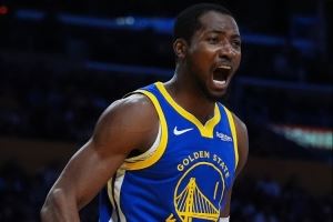 上半场罚球对比:勇士16中11&库明加6中3 步行者全队5中5